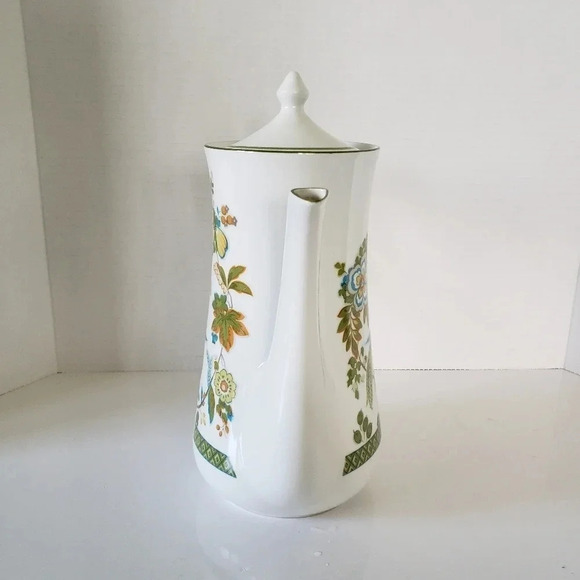 Vintage One World Sango Jade Garden  Porcelain Coffee Pot. - Picture 5 of 10